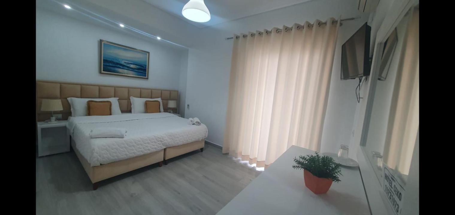 Hotel Ceko Sarande Luaran gambar